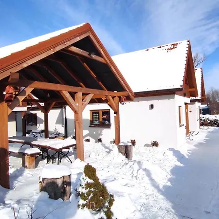 Mała Osada Domek alpejski
