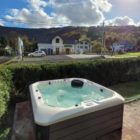 Alpesi faház Mala Osada Z Jacuzzi Przy Gondoli *
