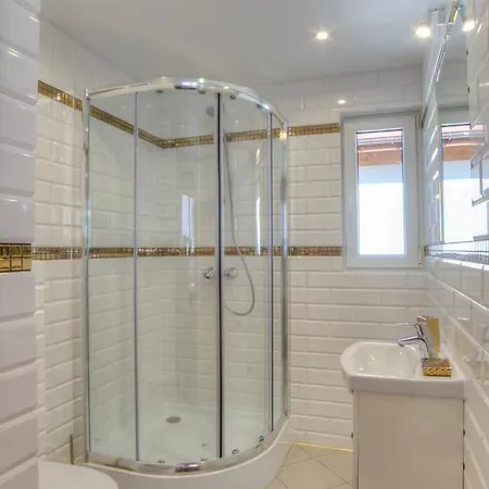 Mala Osada Z Jacuzzi Przy Gondoli *
