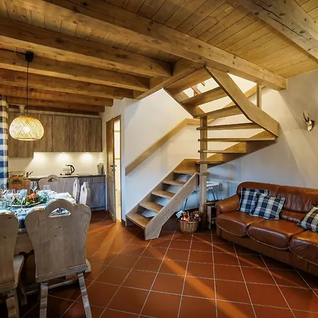 Alpesi faház Mala Osada Z Jacuzzi Przy Gondoli *