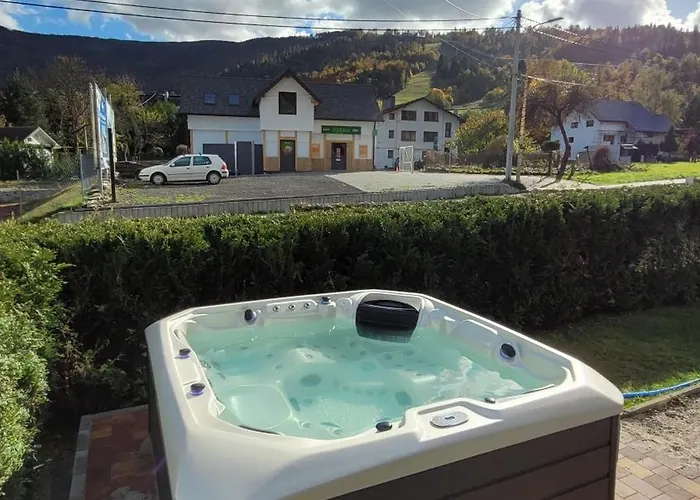 בקתה Mala Osada Z Jacuzzi Przy Gondoli *