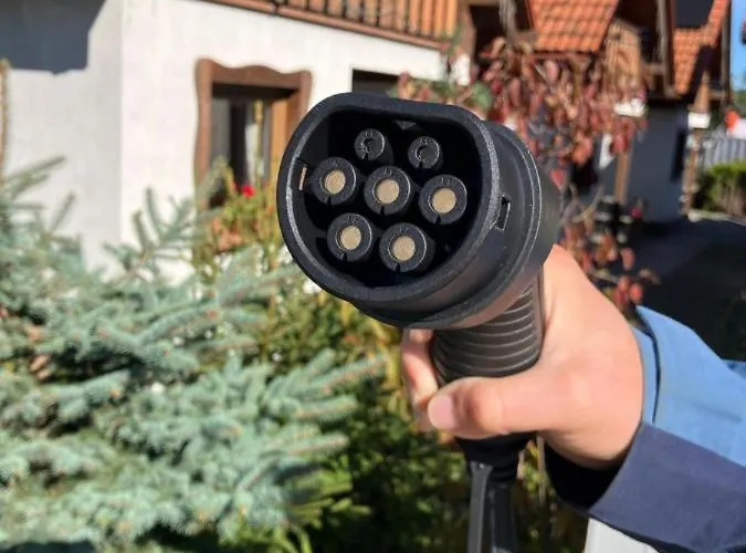 Mala Osada Z Jacuzzi Przy Gondoli בקתה *